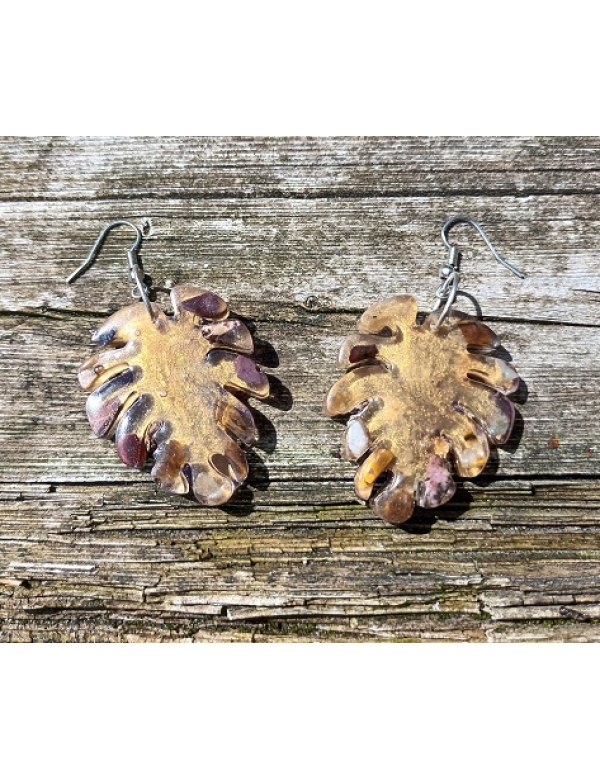 oorbellen met epox blad met assorti halfedelsteentjes