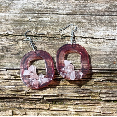 oorbellen bruin epoxy met rozenkwarts
