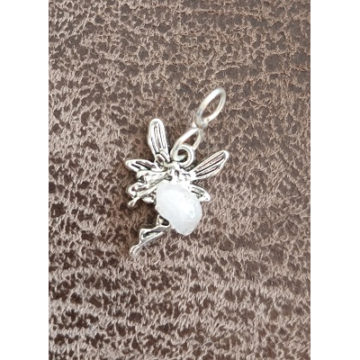 Fee met rozenkwarts hanger